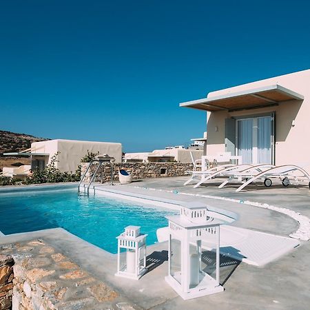 Schinoza Luxury Suites Schoinoussa 외부 사진