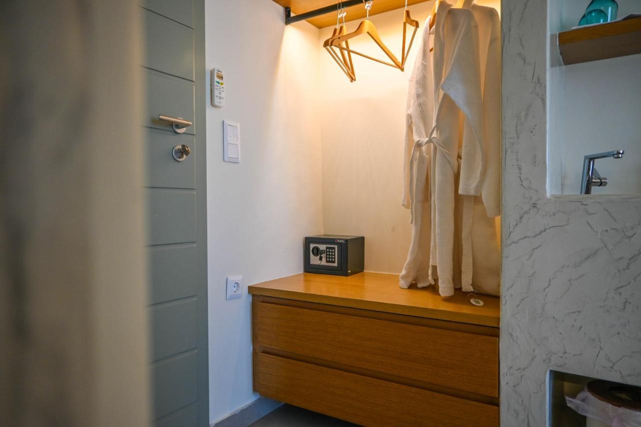 Schinoza Luxury Suites Schoinoussa 외부 사진
