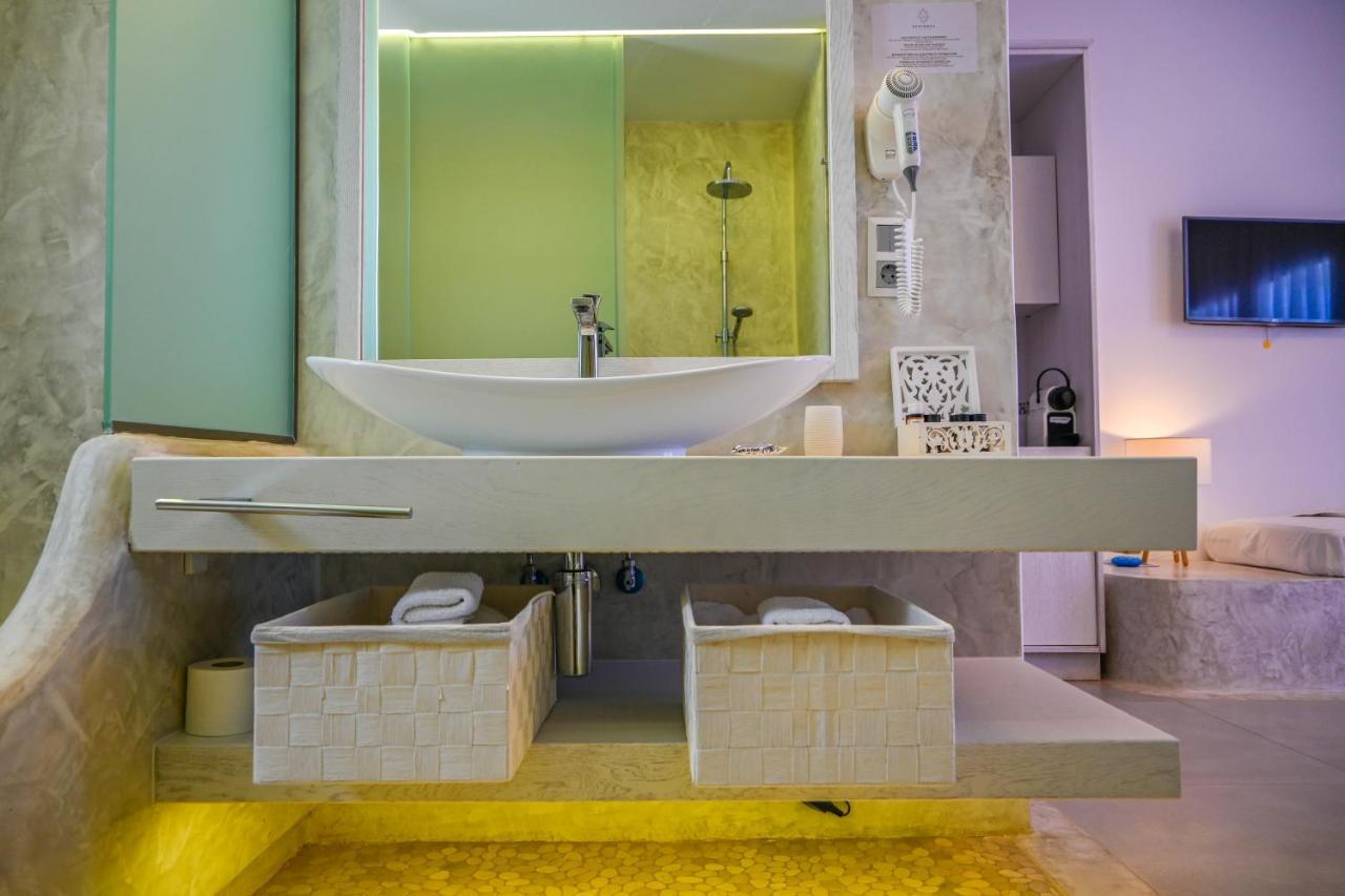 Schinoza Luxury Suites Schoinoussa 외부 사진