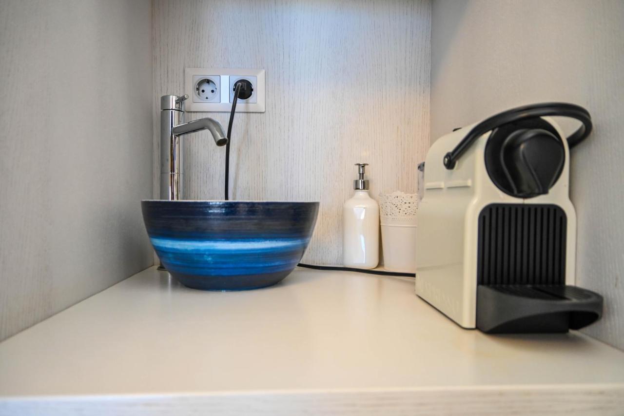 Schinoza Luxury Suites Schoinoussa 외부 사진
